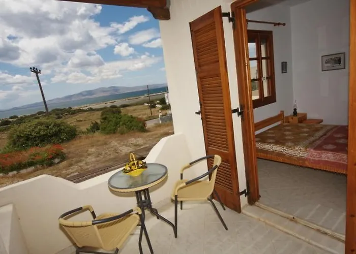 Pirgos Naxos Lägenhet *