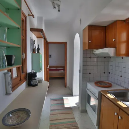 Pirgos Naxos Apartment *