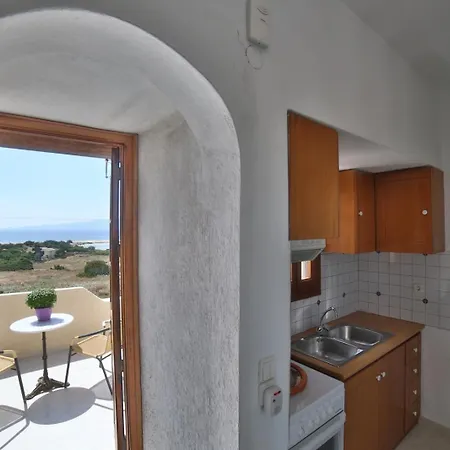 Pirgos Naxos * Aliko Beach