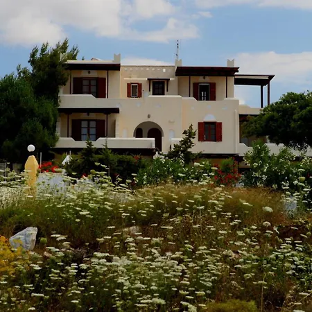 Pirgos Naxos Aliko Beach