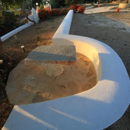 Pirgos Naxos * Aliko Beach