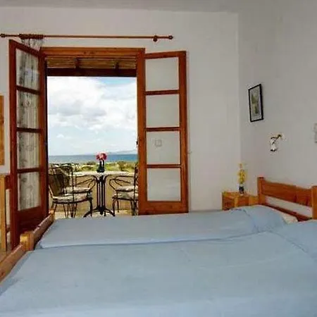 Pirgos Naxos Apartment