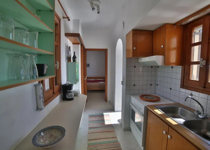 Pirgos Naxos Apartament *