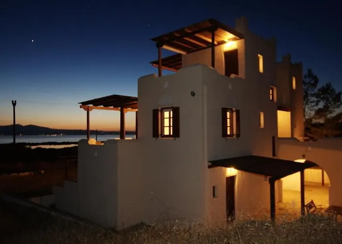 Pirgos Naxos Apartament *