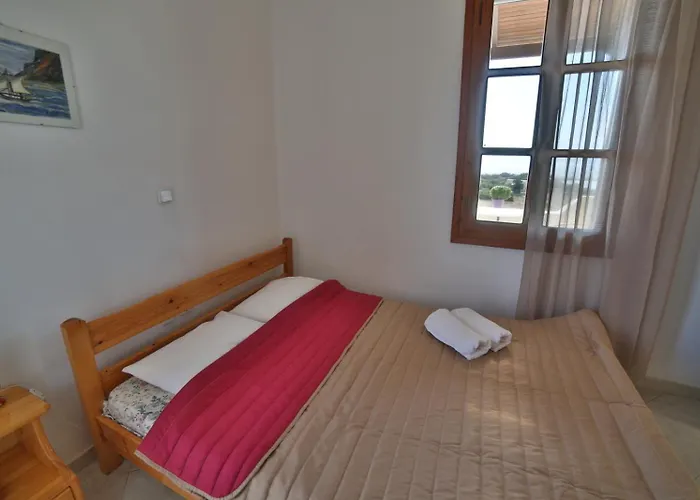 Pirgos Naxos Apartament